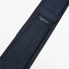 100 % silkistä valmistettu pilkullinen solmio 100 % silkistä valmistettu pilkullinen solmio