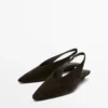 Halkaistu mokkanahkaiset slingback-kengät Halkaistu mokkanahkaiset slingback-kengät