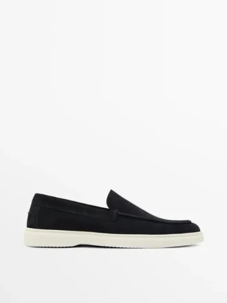 Halkaistu nahkaiset loaferit, mokkakärki