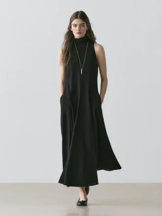 Halter-kaula-aukkoinen midomeko, jossa solmionauha