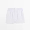 Kaksiraitaiset boxershortsit Kaksiraitaiset boxershortsit