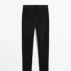 Keskikorkeat, lyhennetyt slim fit -farkut Keskikorkeat, lyhennetyt slim fit -farkut