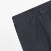 Kevyet, slim fit -malliset, pesun jälkeiset farkut Kevyet, slim fit -malliset, pesun jälkeiset farkut
