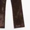 Korkeavyötäröiset flokattuja bootcut-farkut Korkeavyötäröiset flokattuja bootcut-farkut