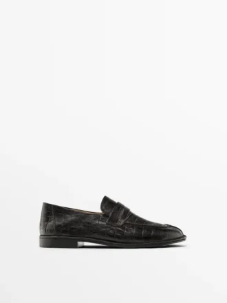Loaferit, joissa on krokotiilikuviopainatus