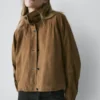 Lyhyt mokkanahkainen bomber-takki Lyhyt mokkanahkainen bomber-takki