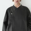 Nahkainen bomber-takki Nahkainen bomber-takki