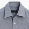 Normaalisti istuva denimkauluspaita, jossa on taskut Normaalisti istuva denimkauluspaita, jossa on taskut