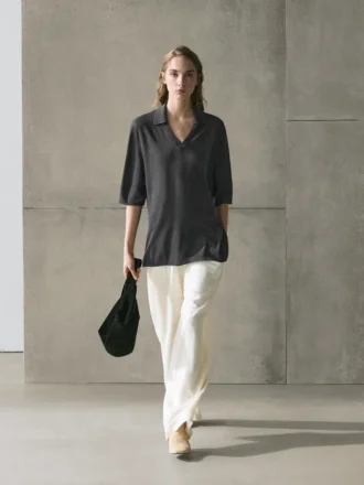 Oversize-neulepusero, silkkia ja villaa