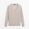 Oversize-neulepusero, V-kaulus Oversize-neulepusero, V-kaulus