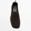 Pehmeät nahkaiset Loaferit, joissa on rypytysyksityiskohta Pehmeät nahkaiset Loaferit, joissa on rypytysyksityiskohta
