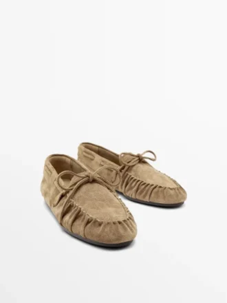 Pehmeät nahkaiset Loaferit, joissa on rypytysyksityiskohta