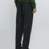 Raidalliset jogger-malliset housut Raidalliset jogger-malliset housut