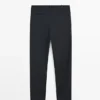 Raidalliset jogger-malliset housut Raidalliset jogger-malliset housut