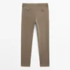 Slim-fit-malliset mikrokuvioidut housut Slim-fit-malliset mikrokuvioidut housut