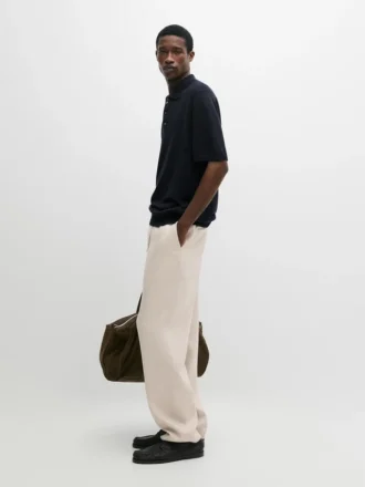 Total Look -pellavahousut vyötärökoristeella