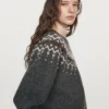 Villainen jacquard-neulepusero Villainen jacquard-neulepusero