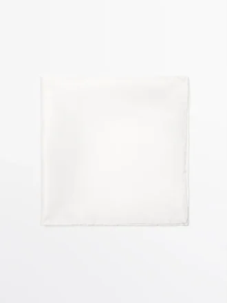 Yksivärinen 100 % silkki taskuliina
